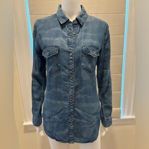 Rails camo jean shirt